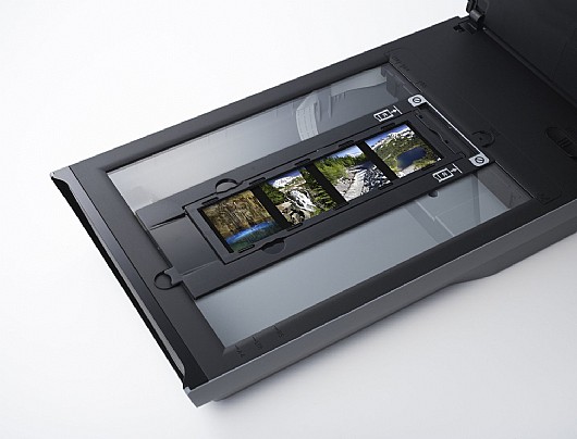 ���� Canon CanoScan 9000F ����
