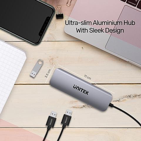 ���� ����� ���� uHUB P5+ 6-in-1 USB-C Hub with 100W Power Delivery and Dual Card Reader H1107C