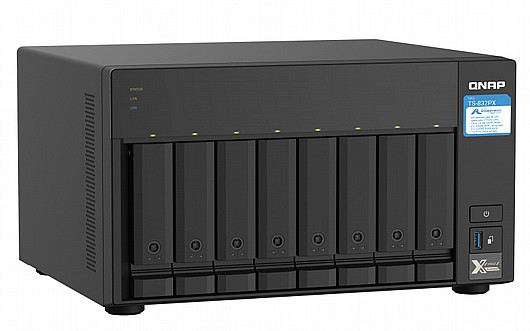 ��� NAS � QNAP TS-673 
