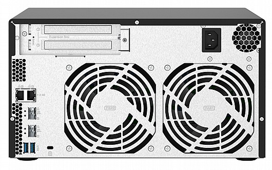 ��� NAS � QNAP TS-673 