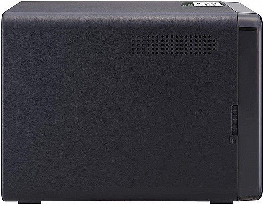 ��� QNAP TS-653D-8G