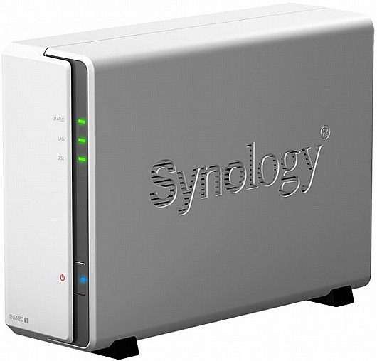 ��� NAS � Synology DS120J