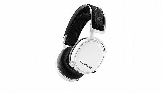 ������� ������� SteelSeries Arctis 7