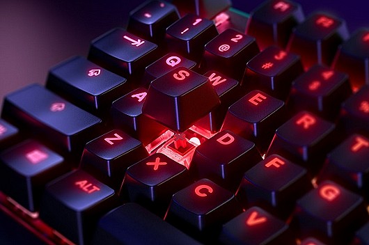 ����� SteelSeries Apex 7 