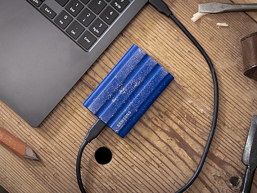 ���� SSD ������ Samsung Portable SSD T7 2TB MU-PE2T0K/WW  ������