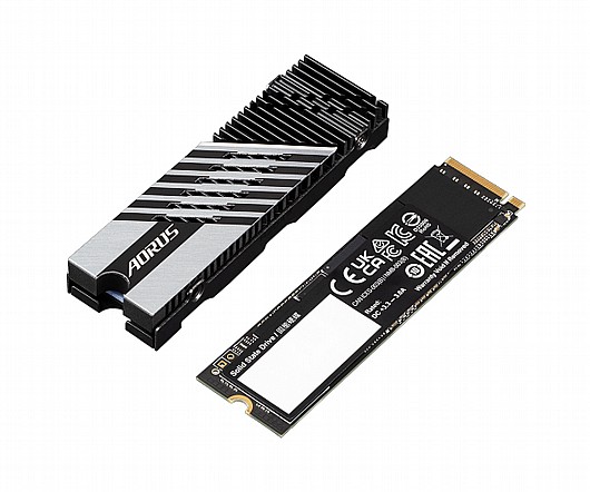 ���� ����� Gigabyte AORUS Gen4 7300 SSD 1TB