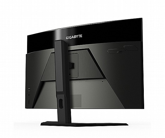 ��� ���� Gigabyte Pro M32UC �31.5 ������ 4K