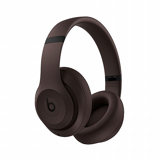 ������� ��������� Beats by Dre Studio Pro