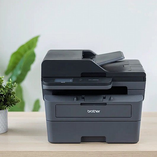 ����� Brother DCP8250DN