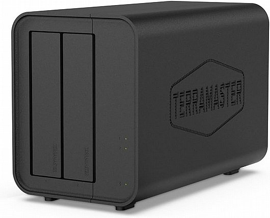 ��� NAS � QNAP TR-004