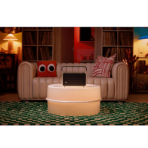 ������ ���� JBL Authentics 300