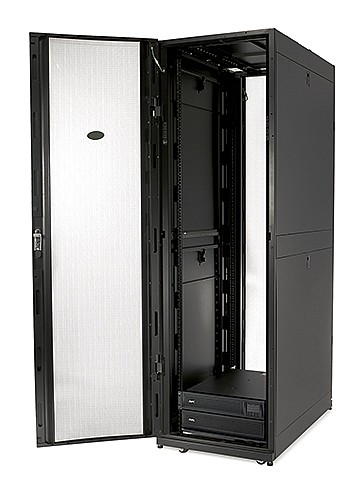�� ��� APC AR3100